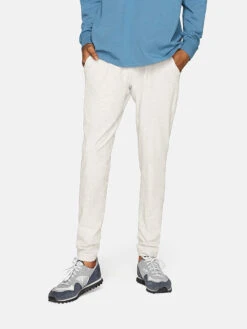 Sunday Sweatpant -Daily Fit Wear Shop 1 hero New Runningman Sweats DOVE M700116 TXC DOV 016 crop V1 18c98cb2 8497 49e3 97b4 b1914606eff2