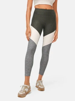Springs 7/8 Legging 28 Springs 7/8 Legging -Daily Fit Wear Shop 1 hero W101408 TXC TOA Springs7 8Legging TeaTree Oatmeal Ash 132