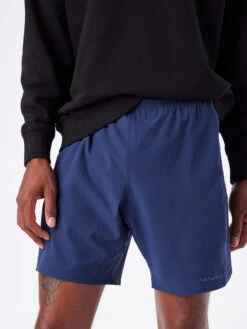 High Stride 7" Short -Daily Fit Wear Shop Front Detail M701456 TWV NVY High Stride 7in Short Navy 101 mwrphBq