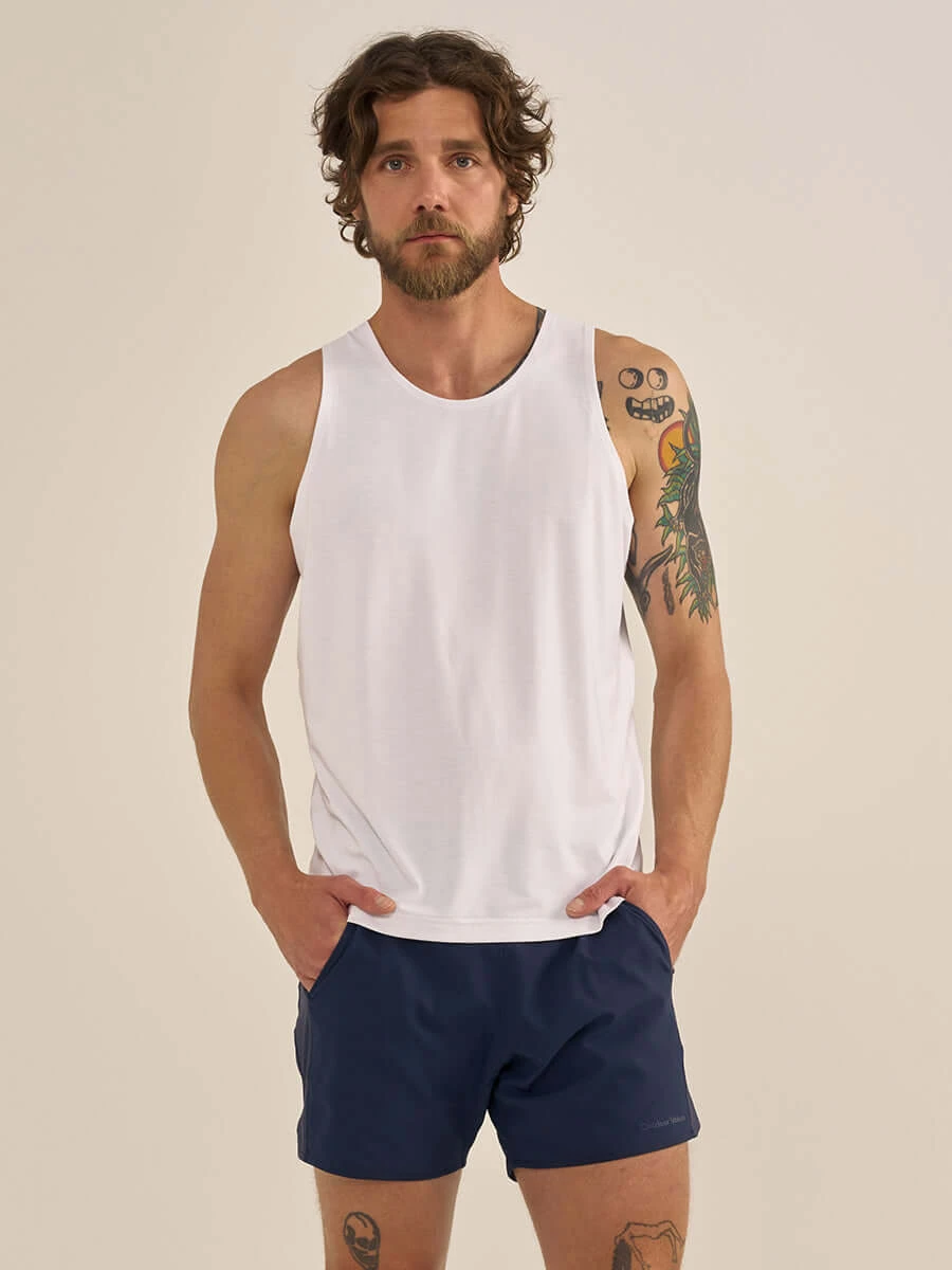 High Stride 5" Short With Pockets 3 High Stride 5" Short With Pockets