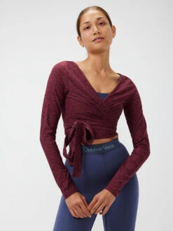 CloudKnit Longsleeve Wrap 10 CloudKnit Longsleeve Wrap -Daily Fit Wear Shop W301601 HLM SRZ All Day Longsleeve Wrap Shiraz 019 vwpEc4I
