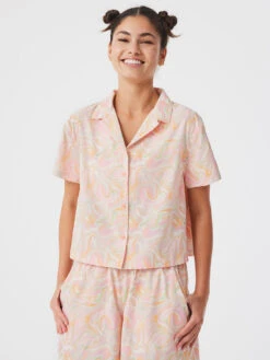 SolarCool Tourist Shirt 8 SolarCool Tourist Shirt -Daily Fit Wear Shop W301700 UPF PKM SolarCool Shortsleeve Pink Marble 0067 be0a2aa6 8104 42f1 8156 bf0d5126769e