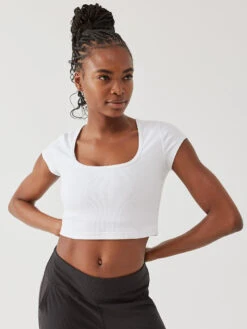 SuperForm™ Rib Shortsleeve 9 SuperForm™ Rib Shortsleeve -Daily Fit Wear Shop W301911 SFR WHI Rib Shortsleeve White 834