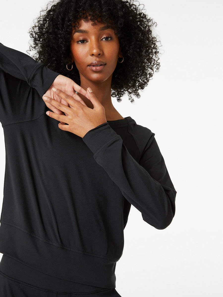 Front Page 20 Front Page -Daily Fit Wear Shop W501564 HMJ BLK AllDayShrunkenCrew Black FrontHero 091