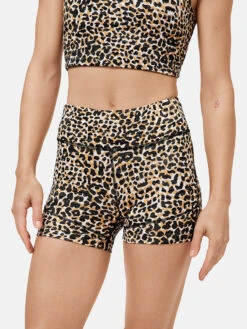 TechSweat™ 3.5" Short 16 TechSweat™ 3.5" Short -Daily Fit Wear Shop W701492 TSW LEO MoveFree3.5 Short Leopard 144