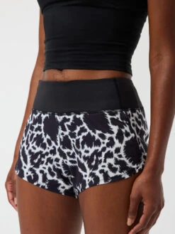 Hudson 2.5" Short -Daily Fit Wear Shop W701498 REC BLD Hudson 2.5in Short Black Dalmation 080 bydVghV