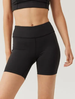 TechSweat™ 6" Short